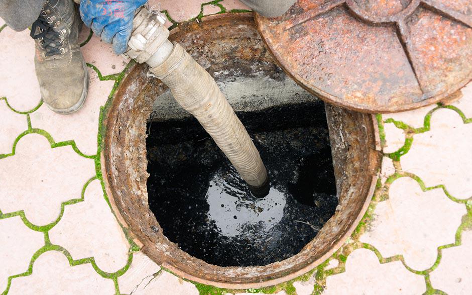 entretien canalisation wc Antony